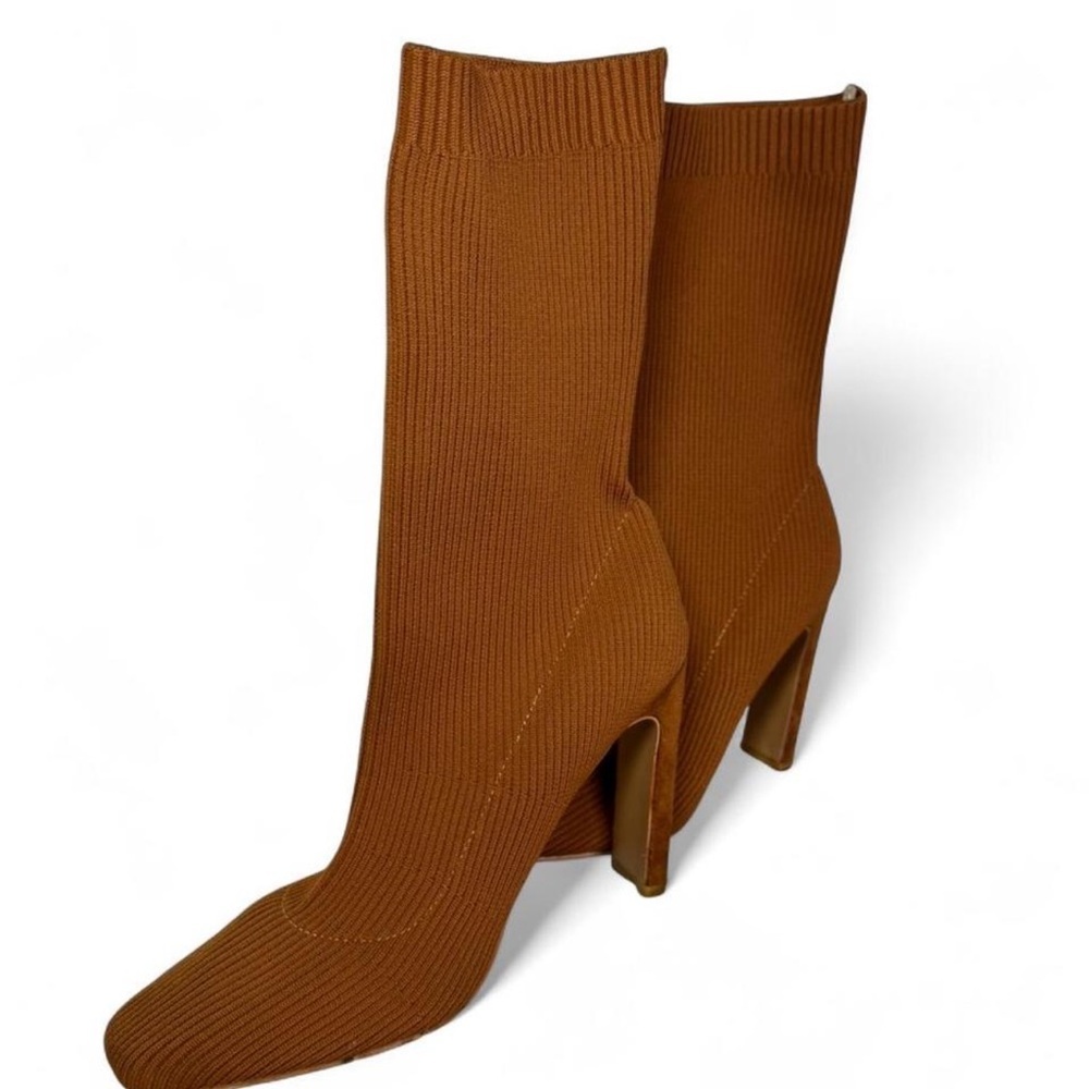 Chic Tan Heeled Boots for Women - Picture 7 of 7